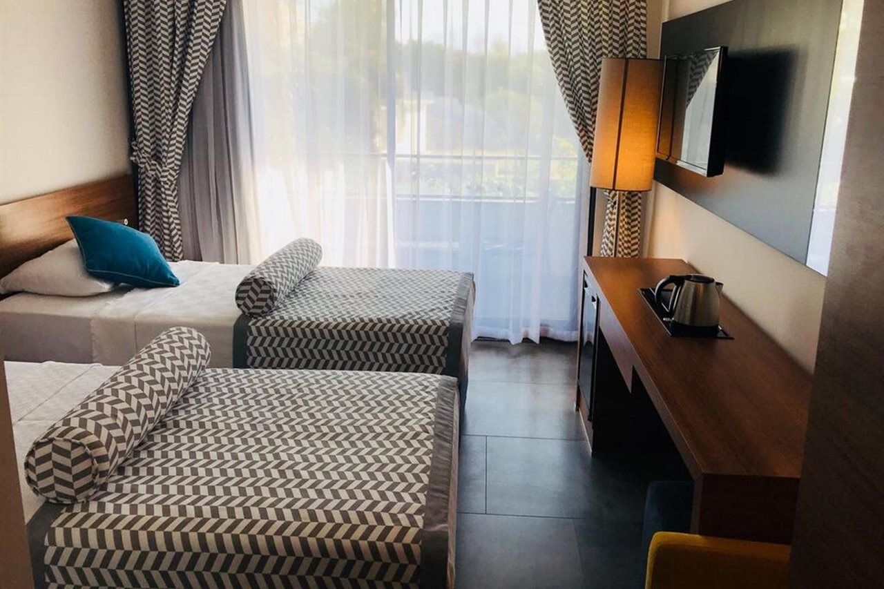 Floria Beach Hotel Alanya Ngoại thất bức ảnh